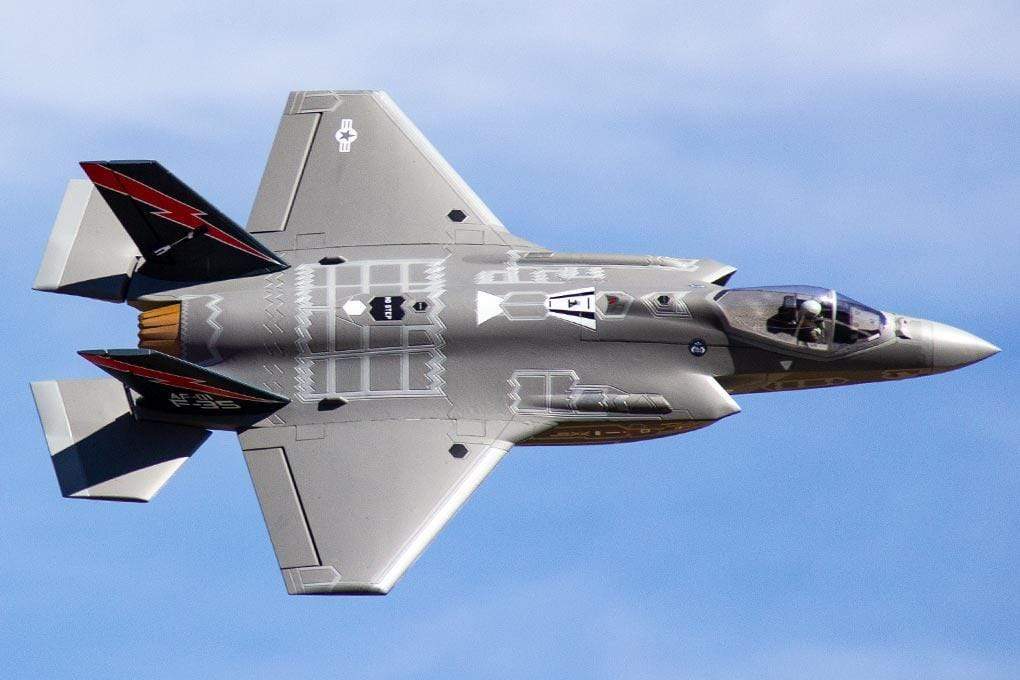 Freewing F-35 Lightning II V3 70mm EDF Jet - PNP [FJ21612P] Motion RC Europe