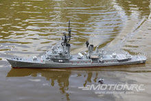 Lade das Bild in den Galerie-Viewer, Bancroft USS Charles Adams 1/100 Scale 1375mm (53.6&quot;) US Guided Missile Destroyer - RTR BNC1061-003
