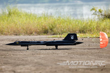 Load image into Gallery viewer, Freewing SR-71 Blackbird Twin 70mm EDF Jet With Gyro - PNP
