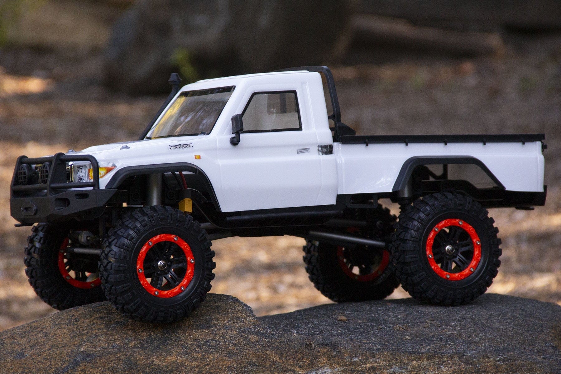 Primus PC10 White 1/10 Scale 4WD Crawler - RTR PRM1000-003