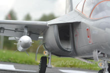 Lade das Bild in den Galerie-Viewer, Freewing Yak-130 Super Scale 90mm EDF Jet - PNP RJ30111P
