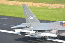 Lade das Bild in den Galerie-Viewer, Freewing Yak-130 Super Scale 90mm EDF Jet - PNP RJ30111P
