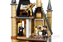 Lade das Bild in den Galerie-Viewer, LEGO Harry Potter Hogwarts Astronomy Tower 75969
