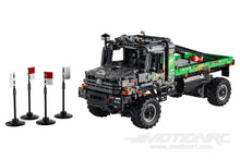 Lade das Bild in den Galerie-Viewer, LEGO Technic 4x4 Mercedes-Benz Zetros Trial Truck 42129
