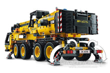 Lade das Bild in den Galerie-Viewer, LEGO Technic Mobile Crane 42108
